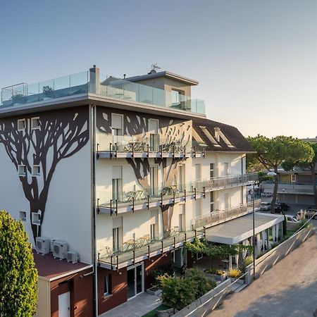 Hotel Abc Cervia Exterior photo