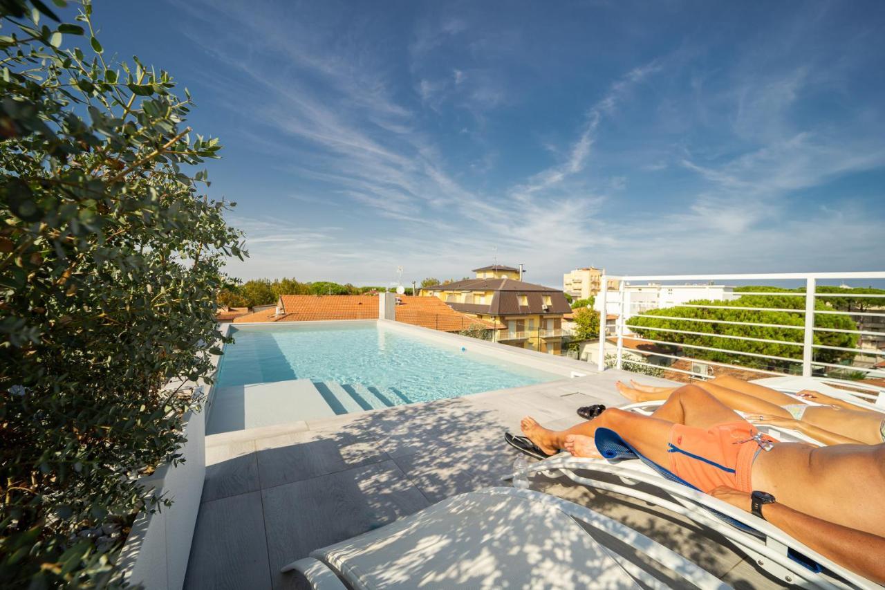 Hotel Abc Cervia Exterior photo