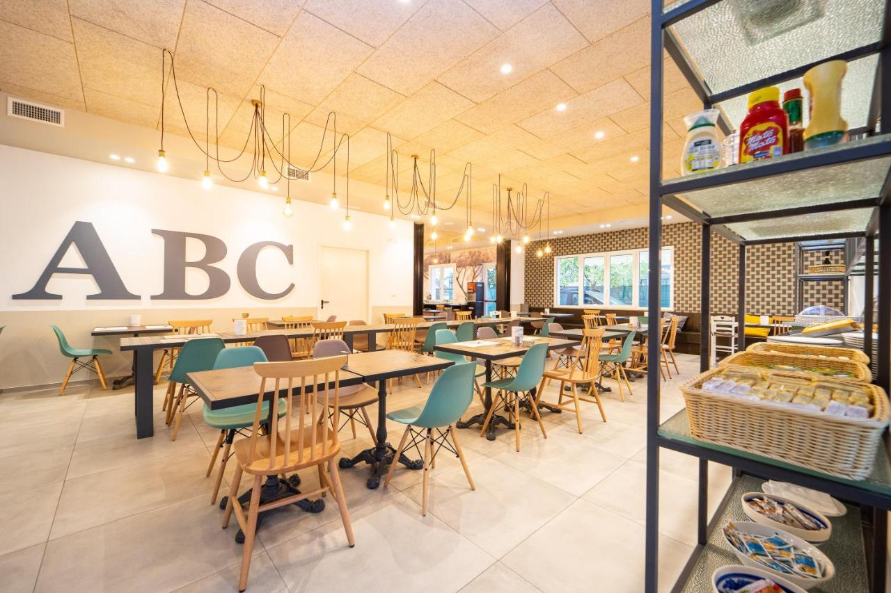 Hotel Abc Cervia Exterior photo