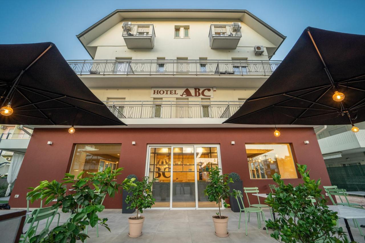 Hotel Abc Cervia Exterior photo